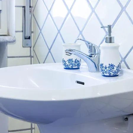 La Venere Guest house 3*