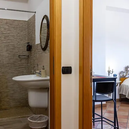 La Venere Guest house 3*